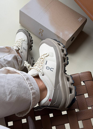 Running cloudrock low waterproof beige 5