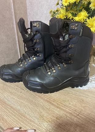Черевики чоловічі шкіряні чорні з мембраною gore-tex на шнурівці
