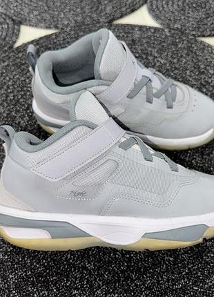 Кросівки шкіряні  баскетбольні nike air jordan stay loyal 3, оригінал, р-р 34-35, уст 22 см