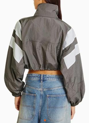 Вітровка bershka 3
