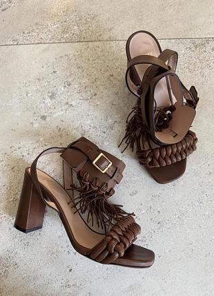Босоніжки від bally 2