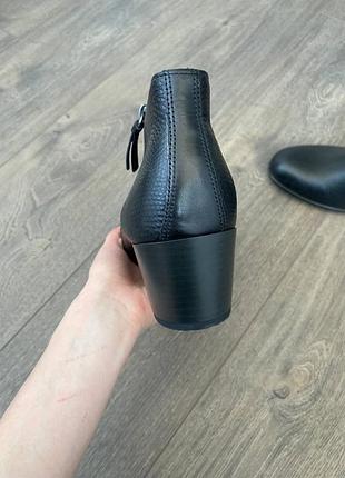 Ботильйони шкіряні оригінал ecco shape 55 273093 рр.41 2