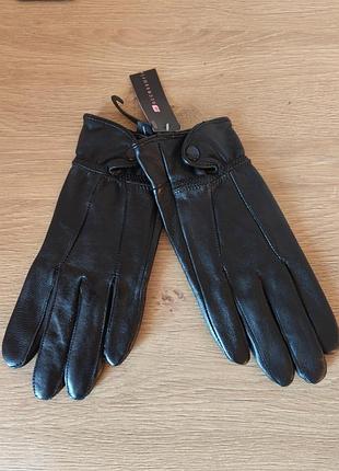 Кожаные перчатки accessories