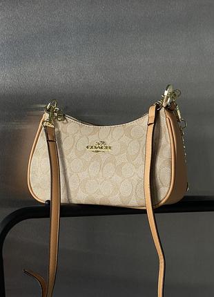 Жіноча сумка coach bolso de hombro teri через плече пісочна коуч тері