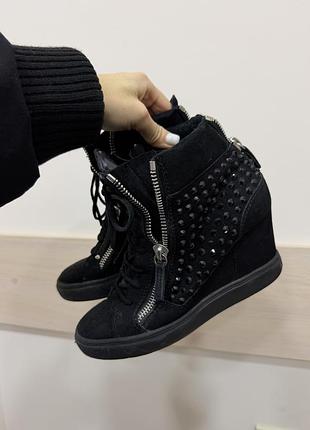 Кросівки жіночі giuseppe zanotti чорні, розмір 38, замша