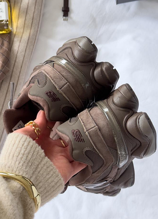 9060 brown 6
