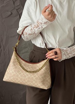 Женская сумка багет coach juliet shoulder bag premium молочная на плече коуч