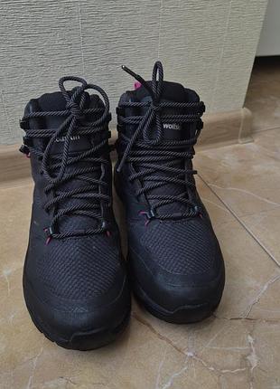 Черевики жіночі jack wolfskin чорні 6