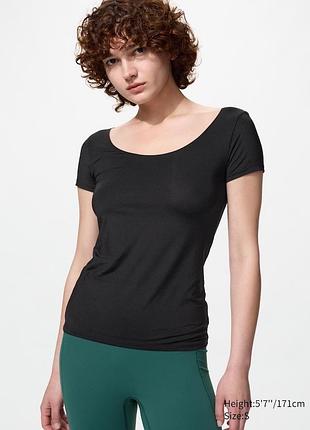 Футболка uniqlo airism з глибоким вирізом