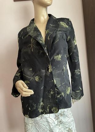 Нарядный легкий жакет- батал/44/ brend classic collection