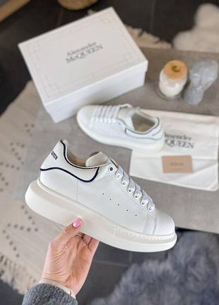 Белые кроссовки олександр маквин alexander mcqueen full white black line