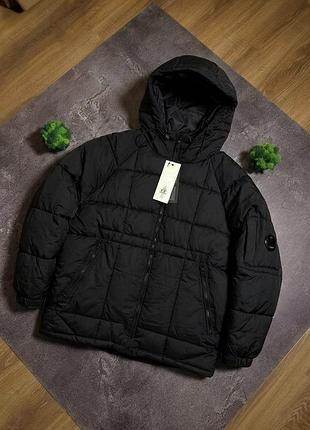 Зимняя куртка c.p. company / мужской черный пуховик / брендовый пуховик сипи компани / теплая зимняя куртка с капюшоном / c.p. company puffer
