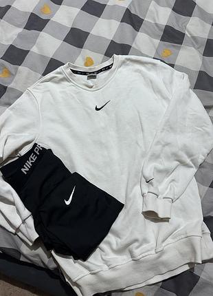 Світшот жіночий nike білий