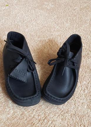 Шкіряні черевики clarks originals wallabee kids, розмір 10g (28) – устілка 18,5 см