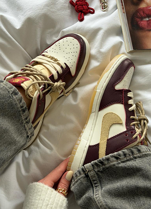 Sb dunk lx white maroon 6