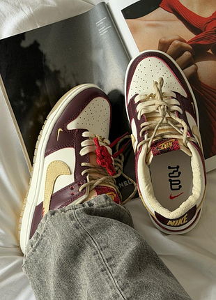 Sb dunk lx white maroon 2