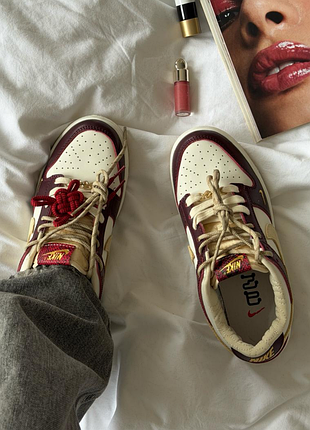 Sb dunk lx white maroon 8