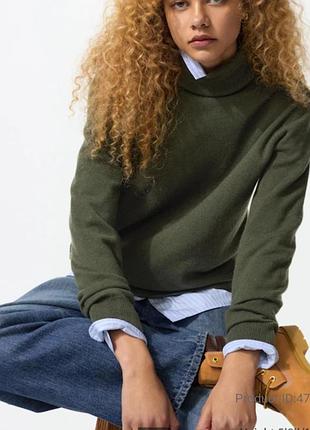 Водолазка из кашемира uniqlo