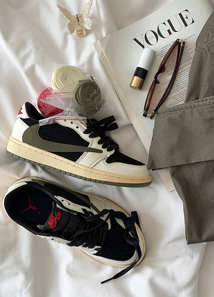 Air 1 low x  olive 3