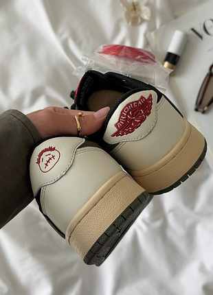Air 1 low x  olive 6
