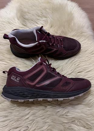 Жіночі кросівки jack wolfskin