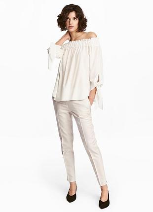 Жіночі брюки h&m лляні у смужку ялинку бежеві