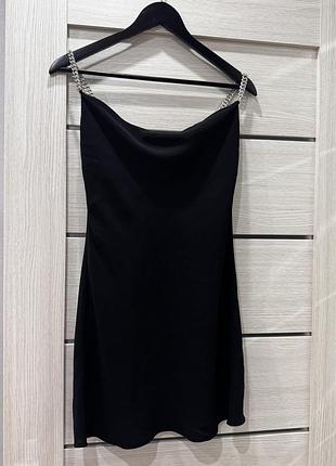 Коротка жіноча сукня zara чорна, розмір xs