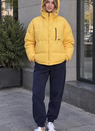 Жіночий пуховик reebok