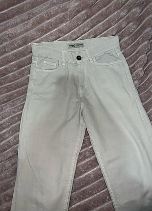 Джинси жіночі levi's бежеві