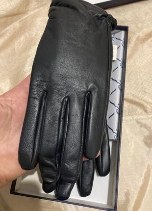 Перчатки с натуральной кожи