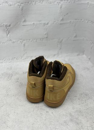 Жіночі черевики nike 5