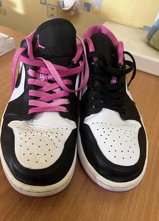 Кросівки air jordan 1 low «black active fuchsia»