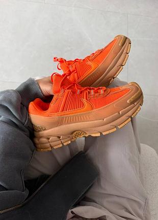 Nike zoom vomero roam burnt orange caramel brown