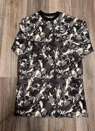 Коротка сукня жіноча puma камуфляжна чорно-сіра