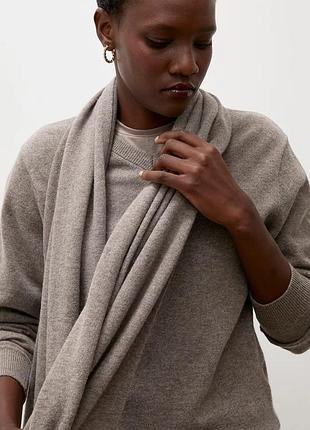 Urbanshop com ua answear.labжіночий светр з мериносової вовни з шарфом answear.lab коричневий розміри запитуйте