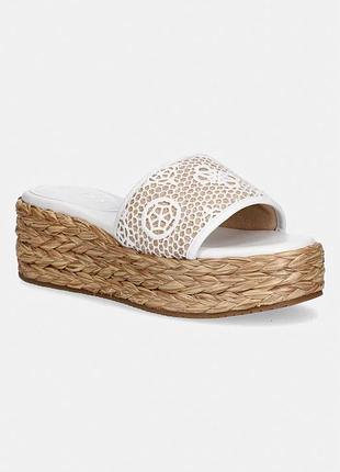 Urbanshop com ua guessшльопанці guess binata колір білий на платформі fljbia fal04 розміри запитуйте
