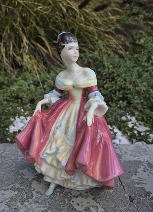 Порцелянова статуетка royal doulton belle