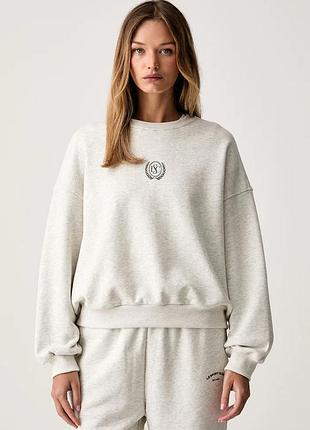 Urbanshop com ua le privéкофта женская хлопковая varsity crewneck серая lp00703 размеры запиту