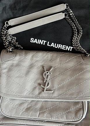 Сумка шкіряна через плече ysl yves saint laurent середнього розміру з клапаном і ланцюжком ів сен лоран сіра