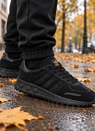 Кроссовки adidas
