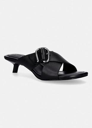 Urbanshop com ua hugoшльопанці жіночі шкіряні на низькому підборі amaryl чорні 50563662.001 розміри запитуйте