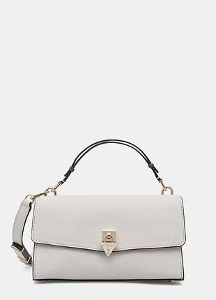 Urbanshop com ua guessсумка-листоноша жіноча зі штучної шкіри patsie біла hwzg99 19200 розміри запитуйте