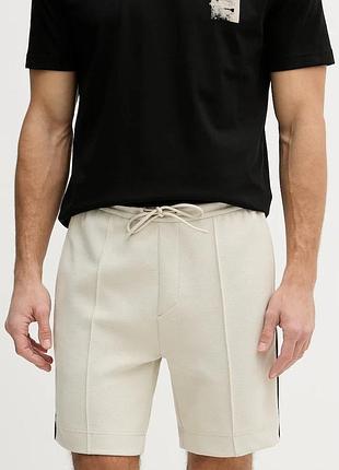Urbanshop com ua boss greenшорти чоловічі бежеві regular waist 50561776 розміри запитуйте