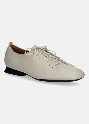 Urbanshop com ua camper кожаные туфли camper casi myra цвет бежевый на плоском каблуке k201802-002 размеры запитуйте