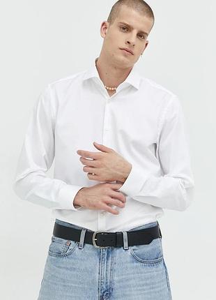 Urbanshop com ua hugoбавовняна сорочка hugo чоловіча колір білий slim з італійським коміром розміри запитуйте