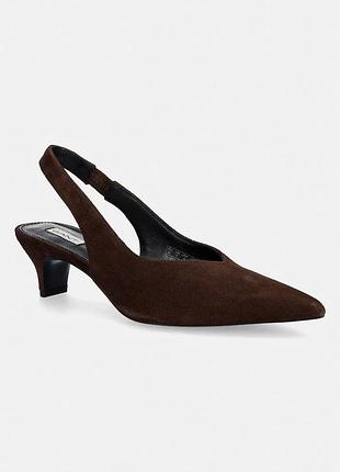 Urbanshop com ua gantтуфли-лодочки на низком каблуке замшевые tillbye коричневые 32523305 размеры запитуйте