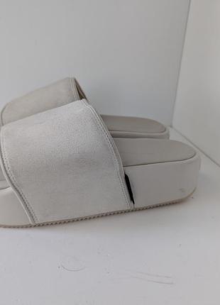 Шльопанці adidas y-3
