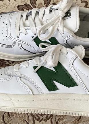 Кросівки new balance t500.