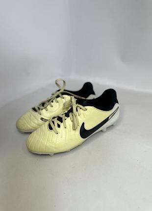 Дитячі футбольні бутси nike tiempo legend 10 academy fg/mg