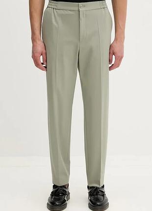 Urbanshop com ua hugoштани slim fit чоловічі з вовною gos233f1x зелені regular waist 50547351 розміри запитуйте